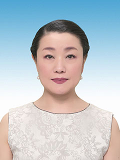 会長 L 野中 真紀
