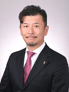 会長　L 野中　真紀